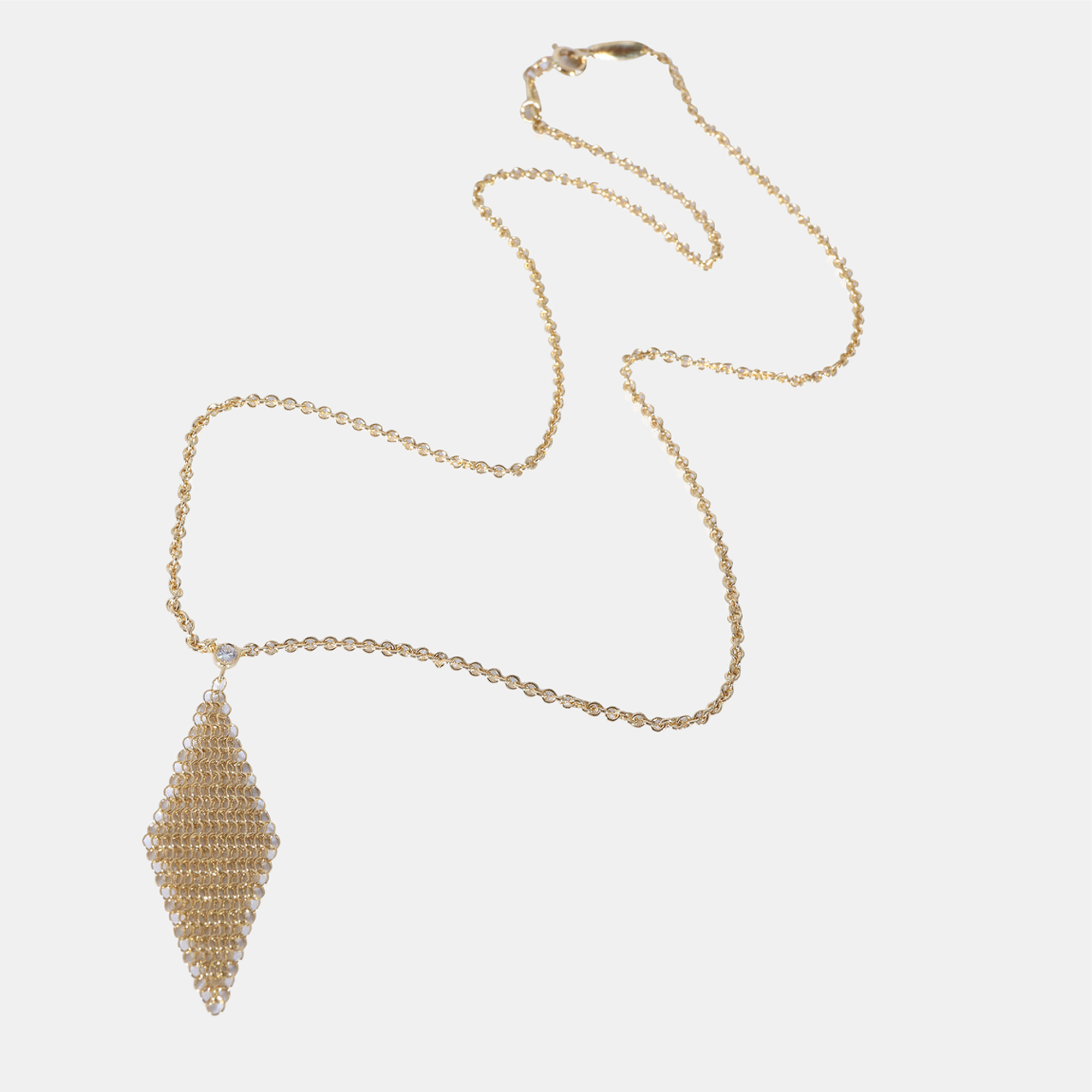 

Tiffany & Co. Elsa Peretti Mesh Pendant With Diamond in 18k Yellow Gold 0.03 CTW