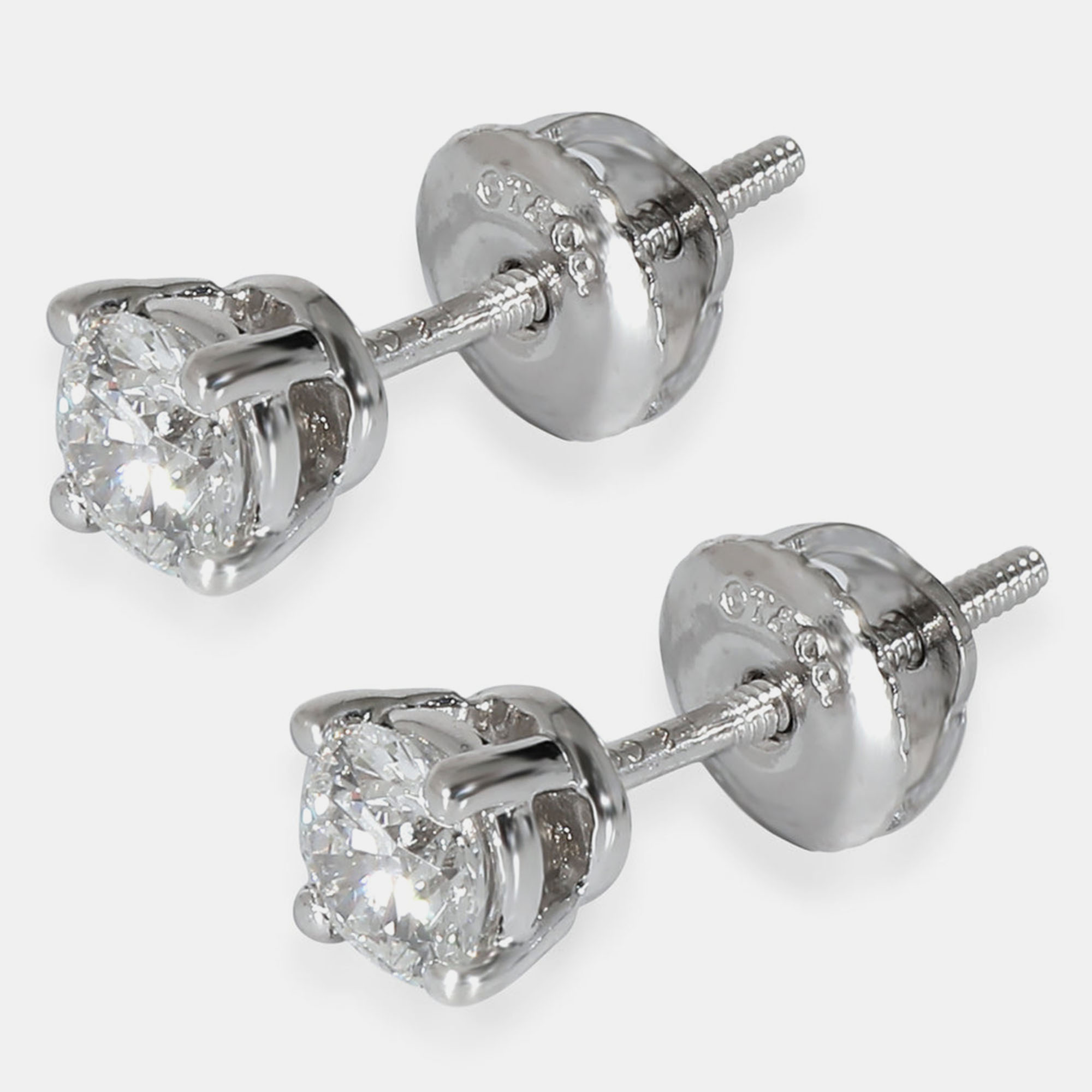 

Tiffany & Co. Solitaire Stud Earrings in Platinum F VVS1 0.62 CTW, Silver