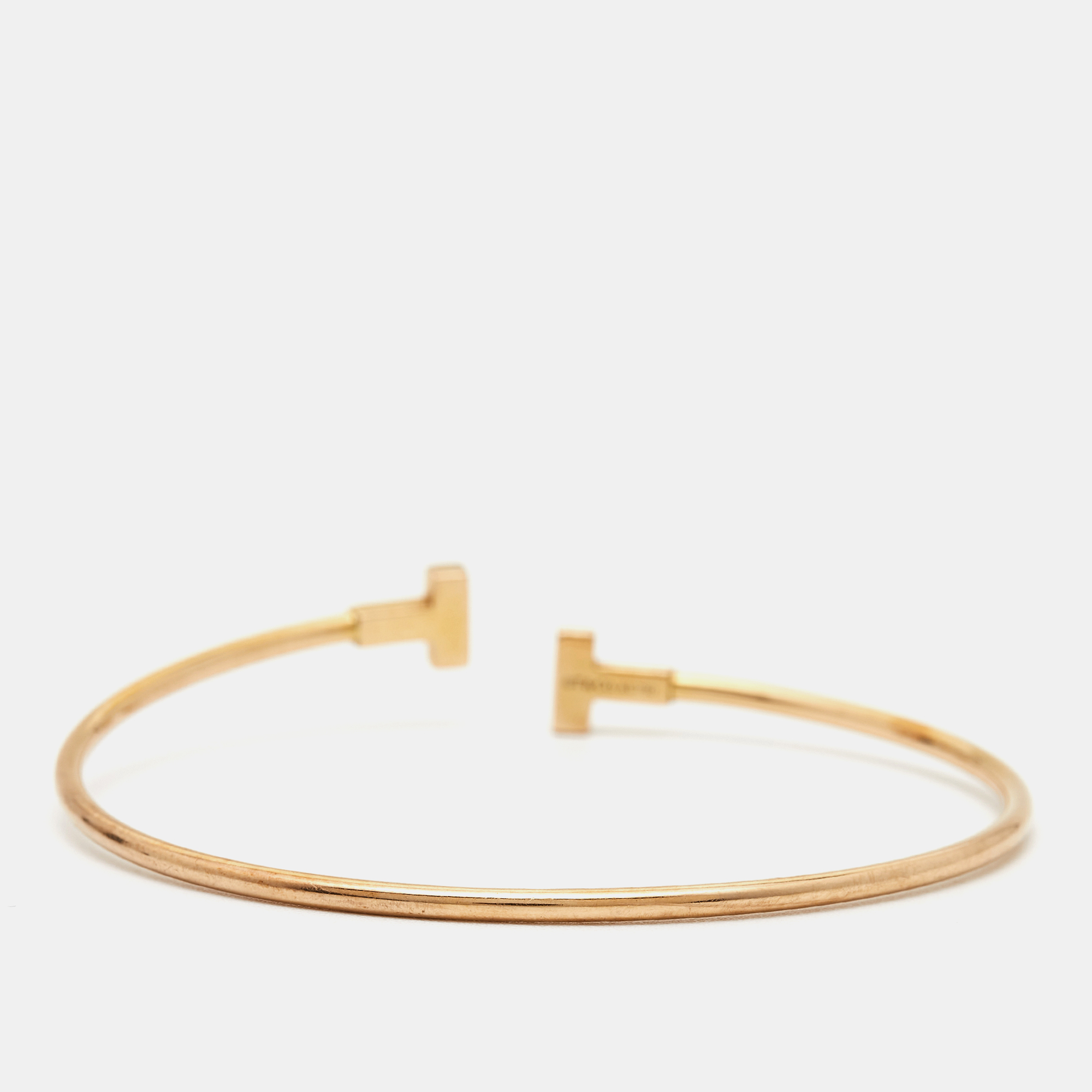 

Tiffany & Co. Tiffany T Wire 18k Rose Gold Bracelet