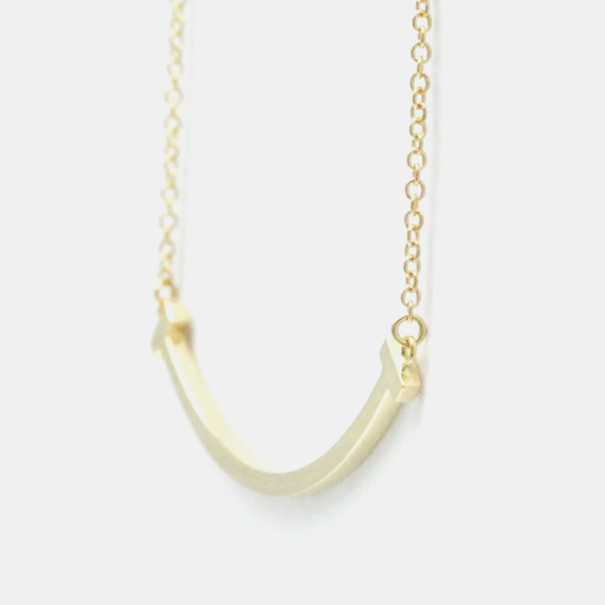 

Tiffany & Co. 18K Yellow Gold Smile Pendant