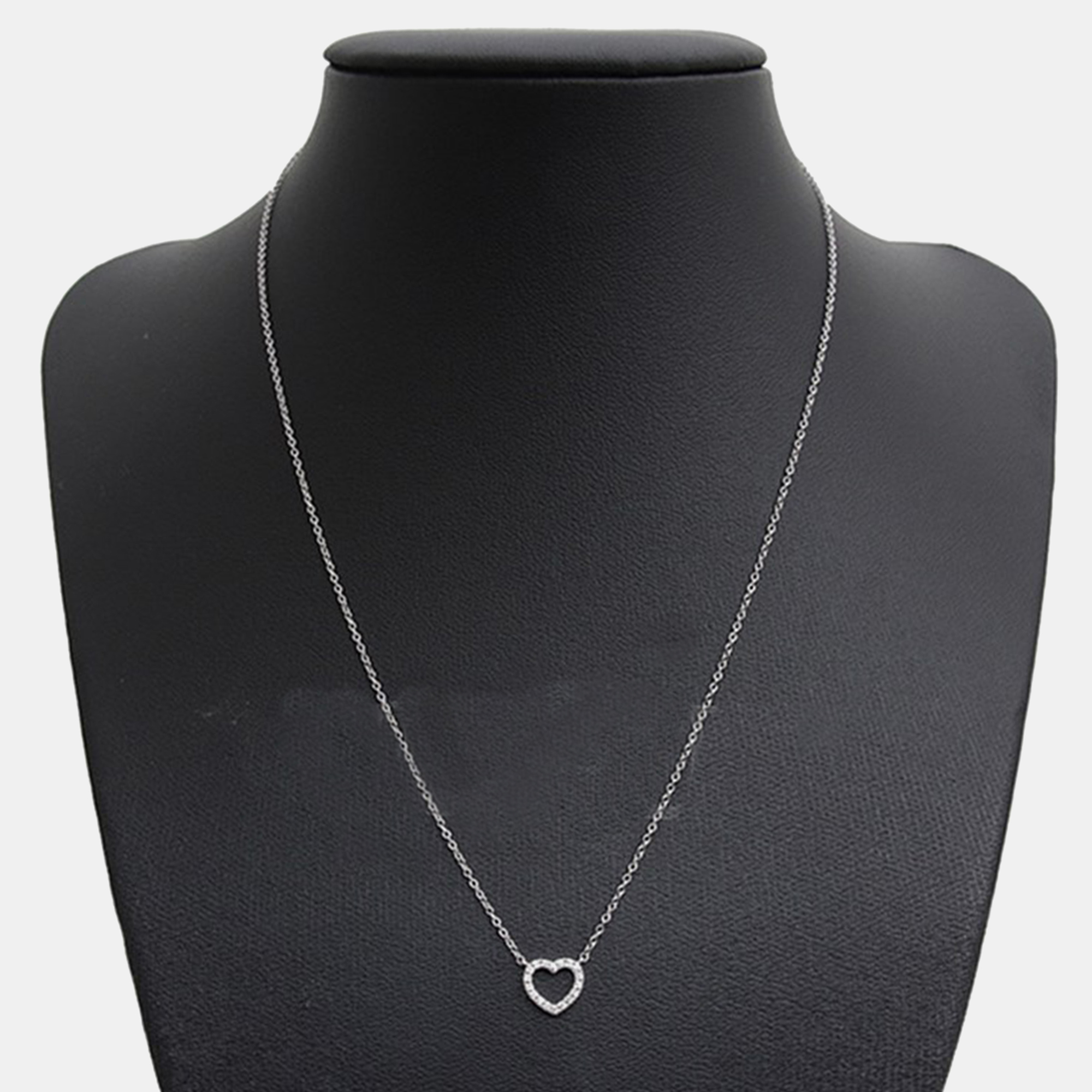 

Tiffany & Co. White gold Diamond Heart Necklace