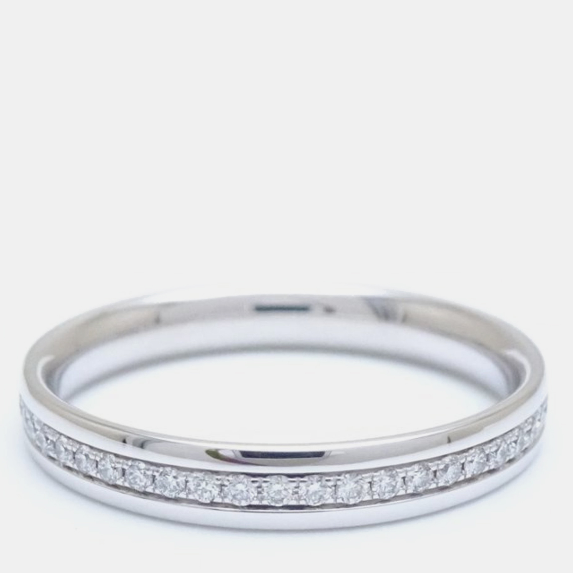 

Tiffany & Co. 18K White Gold and Diamond Metro Eternity Wedding Band EU 53