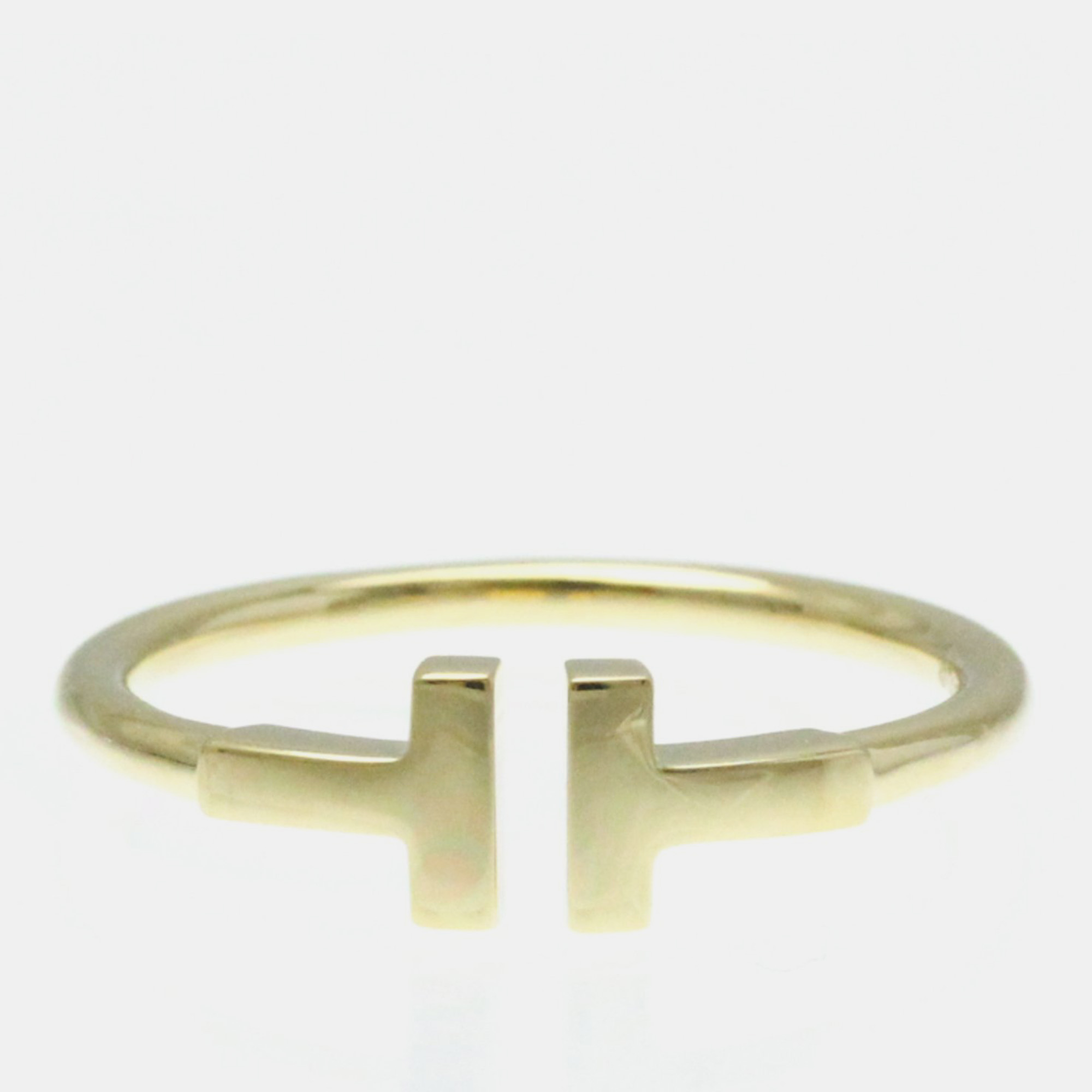 

Tiffany & Co. 18K Yellow Gold T Wire Band Ring EU 58