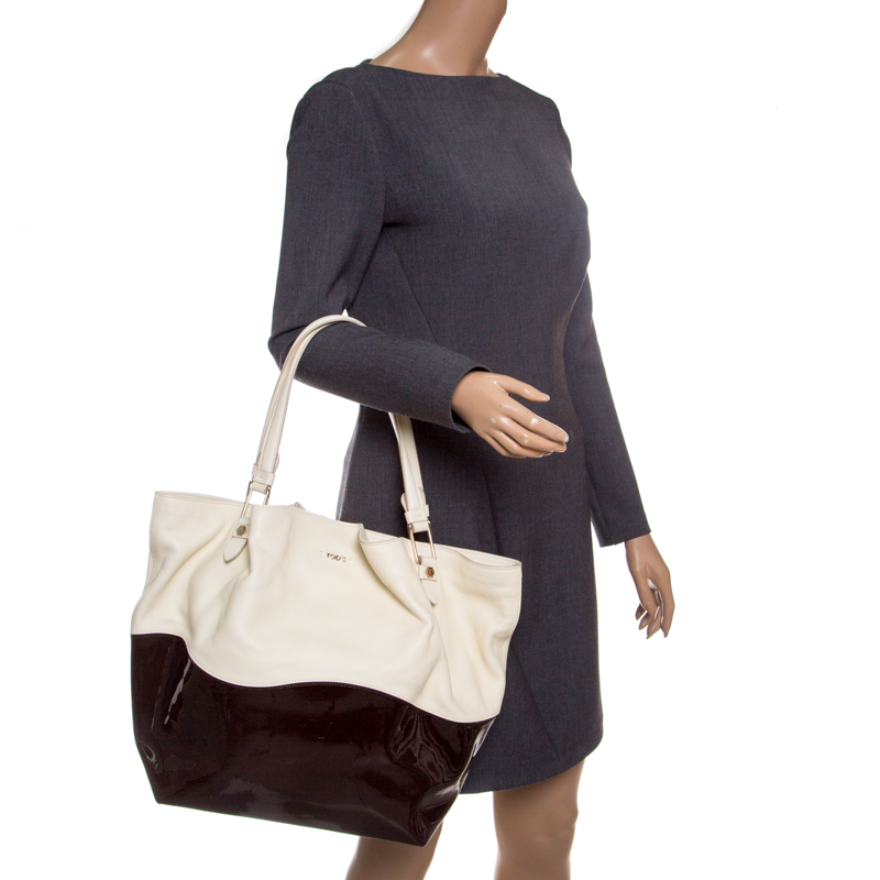 

Tod's White/Brown Leather and Patent Leather Medium Flower Tote