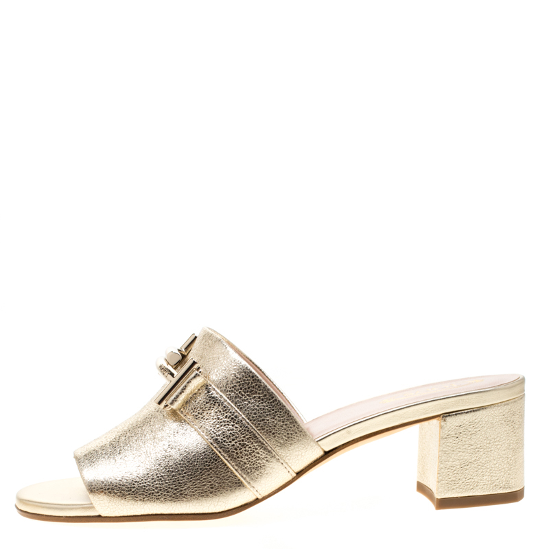 

Tod's Limited Edition Metallic Gold Textured Leather Double T Peep Toe Mules Size