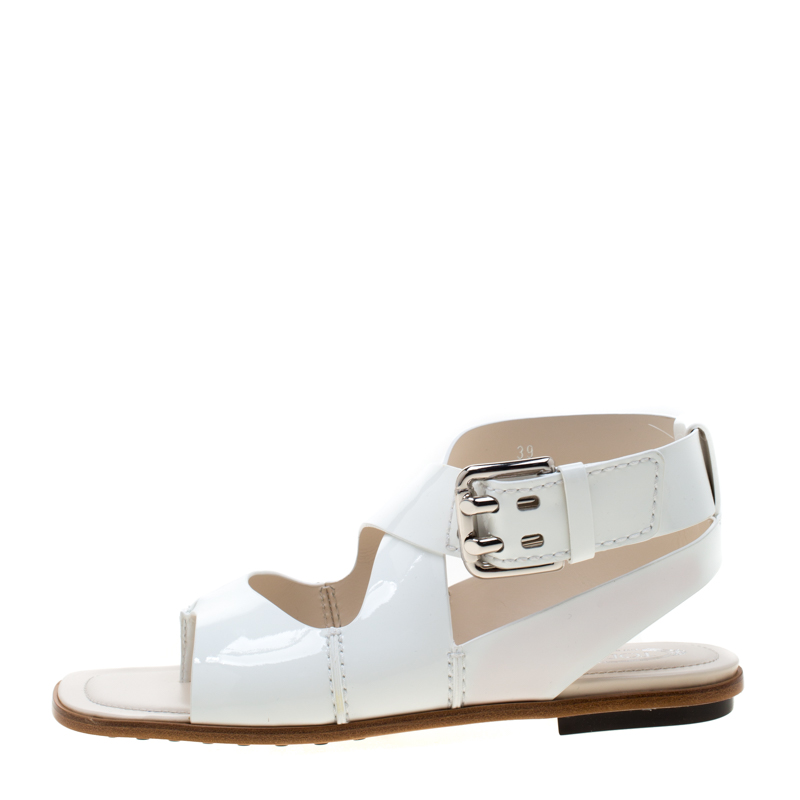 

Tod's White Patent Leather Cross Strap Flat Sandals Size