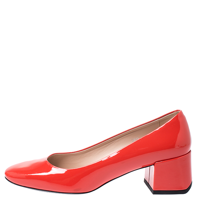 

Tod's Orange Patent Leather Block Heel Pumps Size