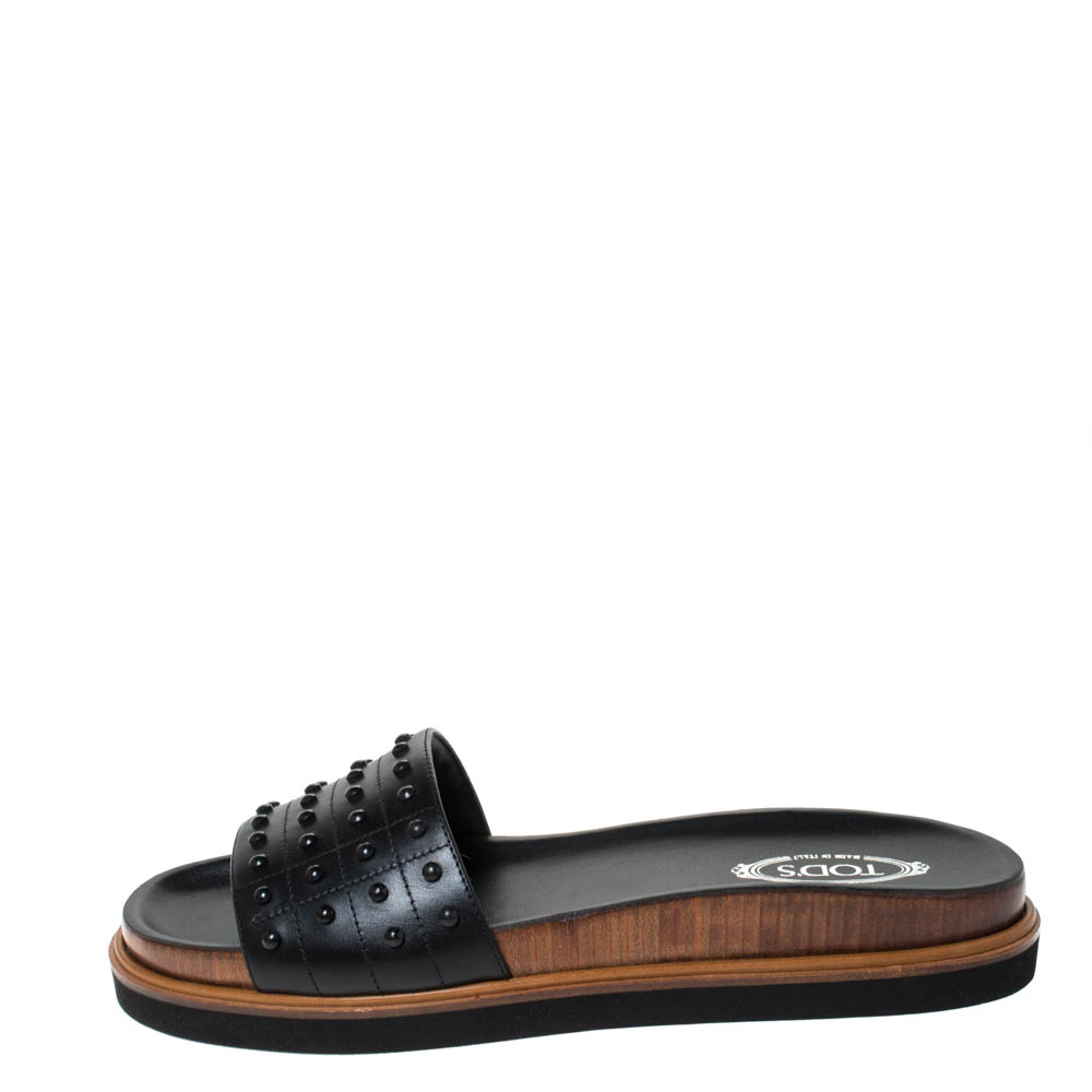 

Tod's Black Leather Studded Flat Slides Size