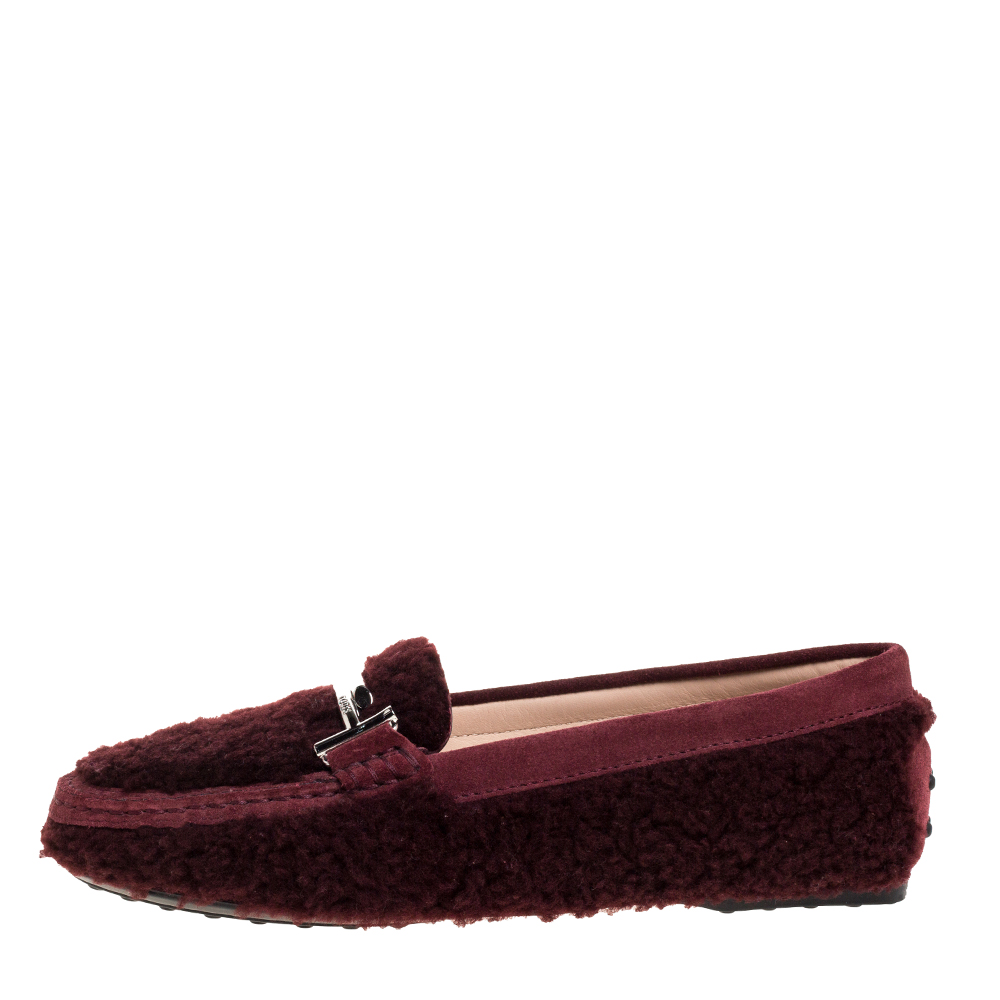 

Tod's Burgundy Shearling And Suede Leather Double T Slip On Loafers Size