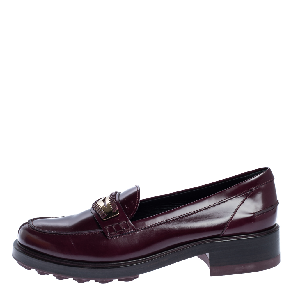 

Tod's Burgundy Glossy Leather Whip Stitch Detail Platform Penny Loafers Size