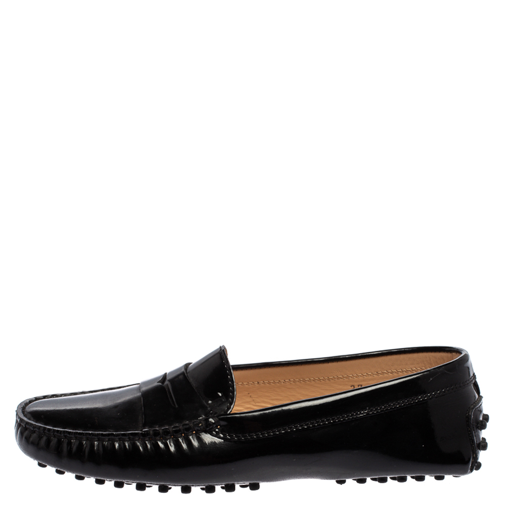 

Tod's Black Patent Leather Penny Slip On Loafers Size