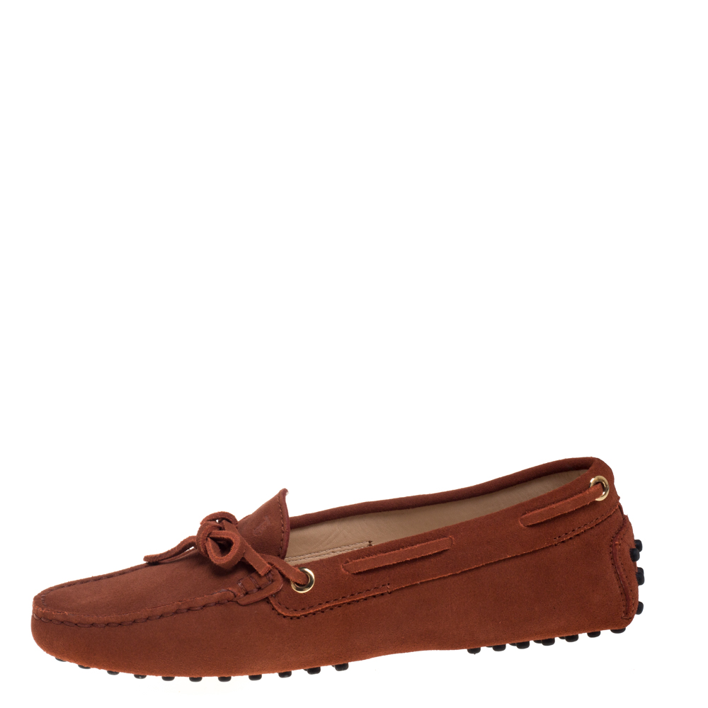 

Tod's Tan Suede Bow Slip On Loafers Size