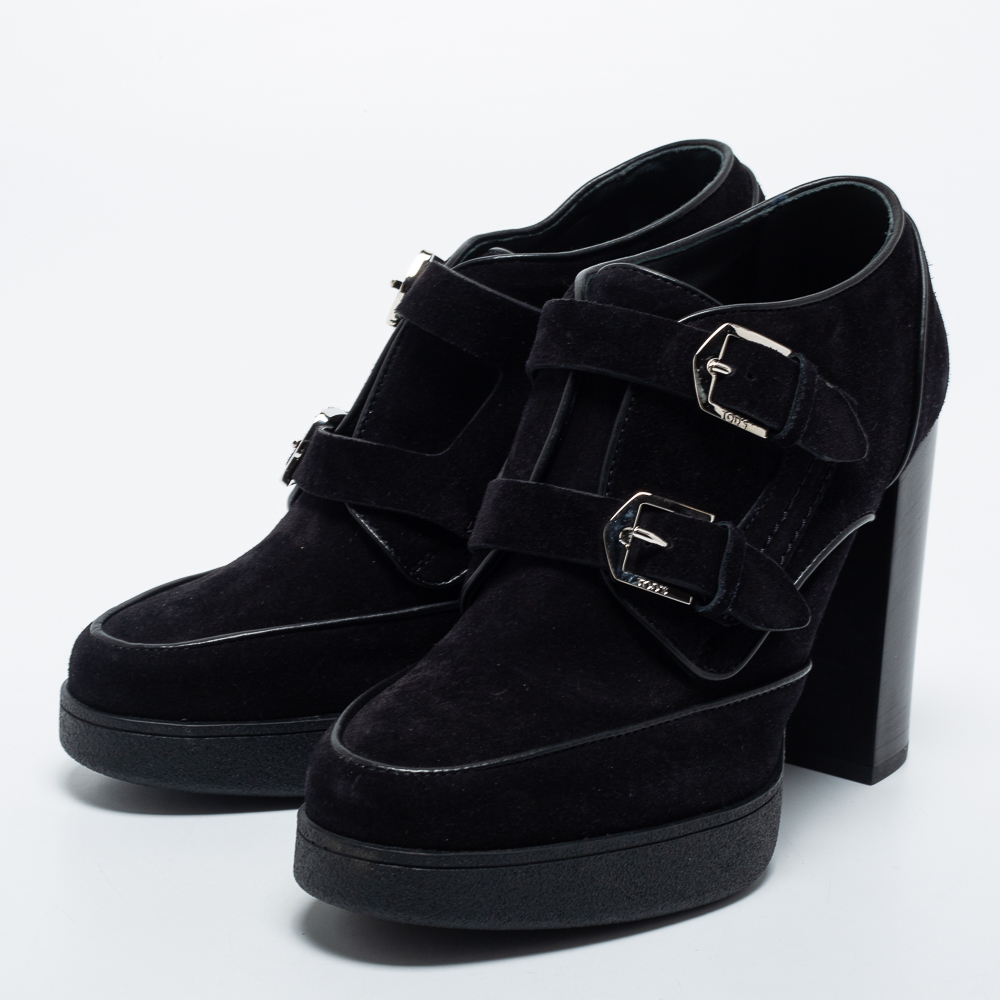 

Tod's Black Suede Leather Buckle Detail Block Heel Booties Size