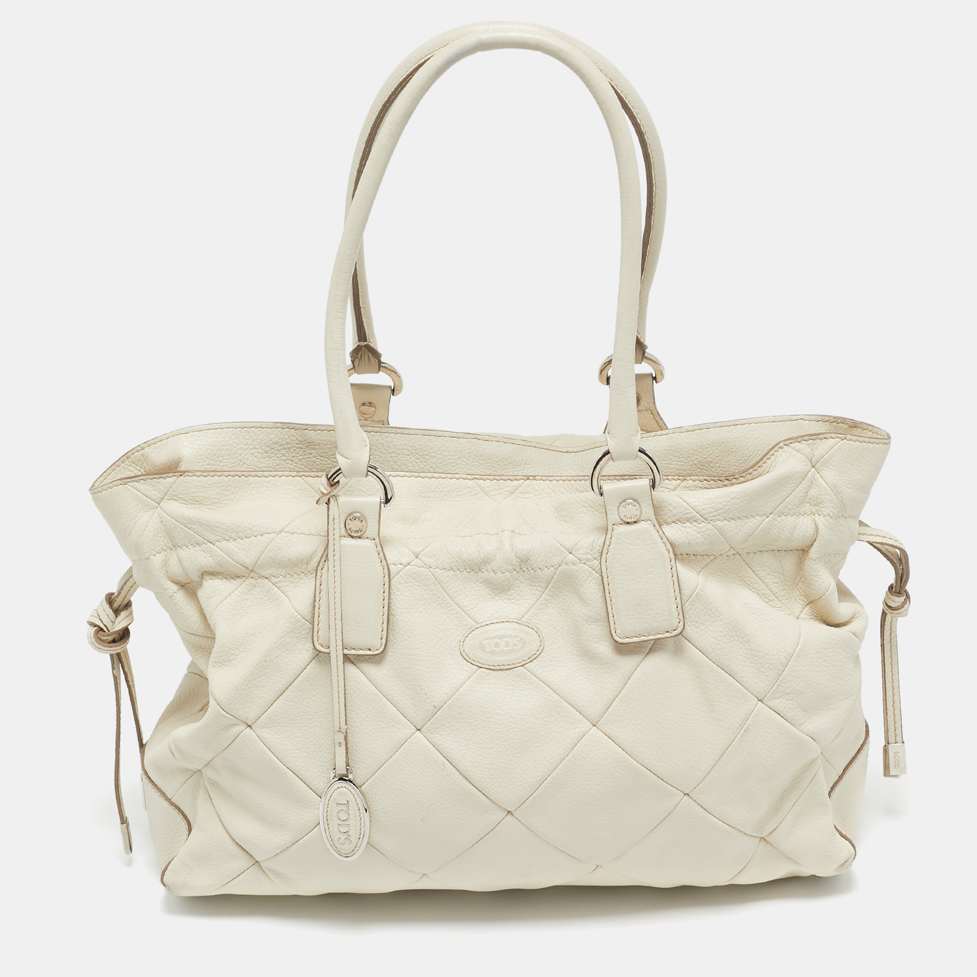 

Tod's Off White Quilted Leather Drawstring Satchel