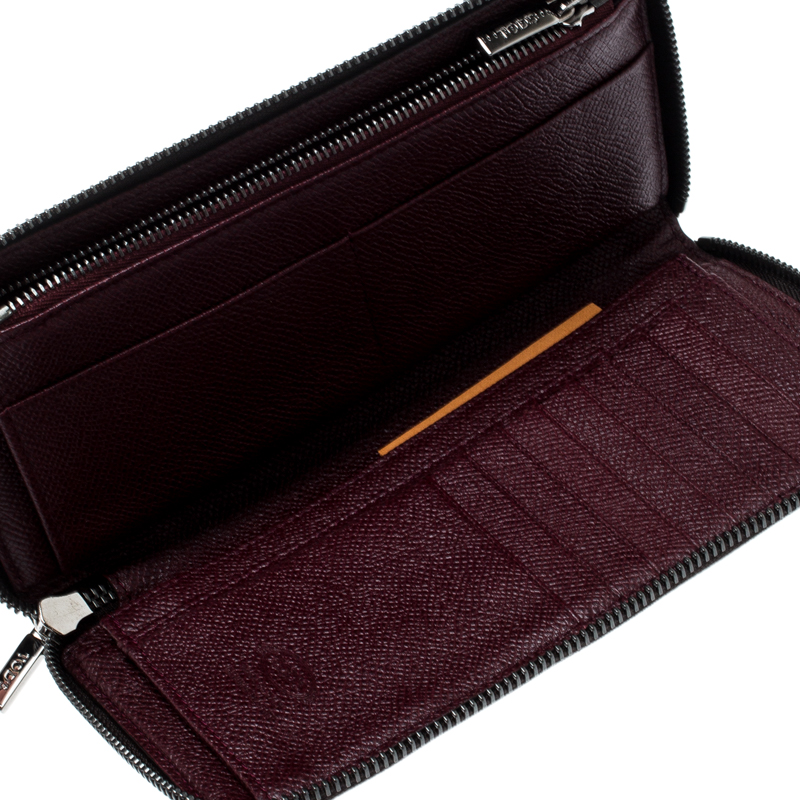 

Tod's Black Leather Zip Around Wallet