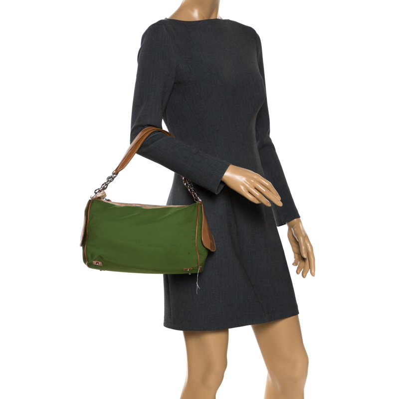 

Tod's Green Nylon Shoulder Bag