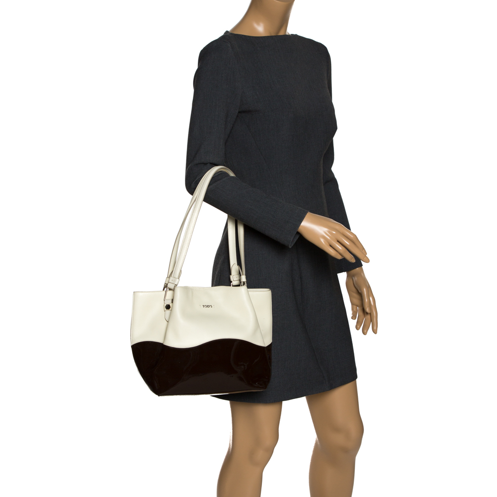 

Tod's Cream/Brown Leather and Patent Leather Flower Tote