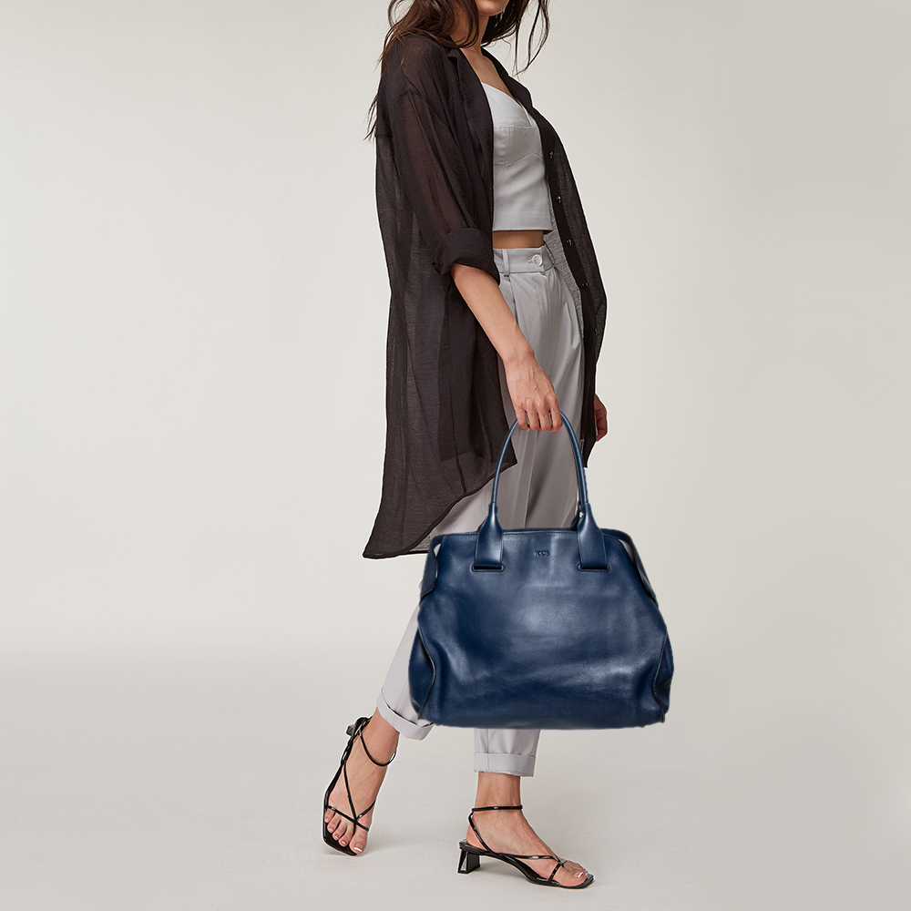 

Tod's Blue Leather Cape Tote