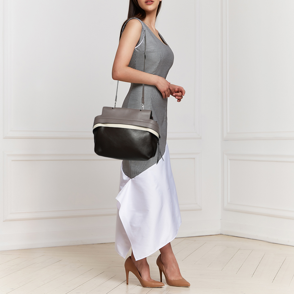 

Tod's Multicolor Leather Wave Top Handle Bag