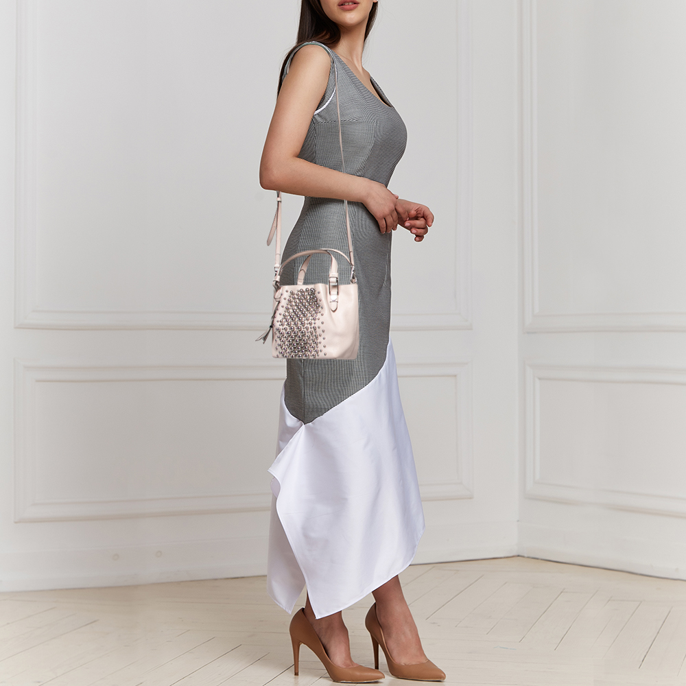 

Tod's Light Pink Leather Micro Flower Tote
