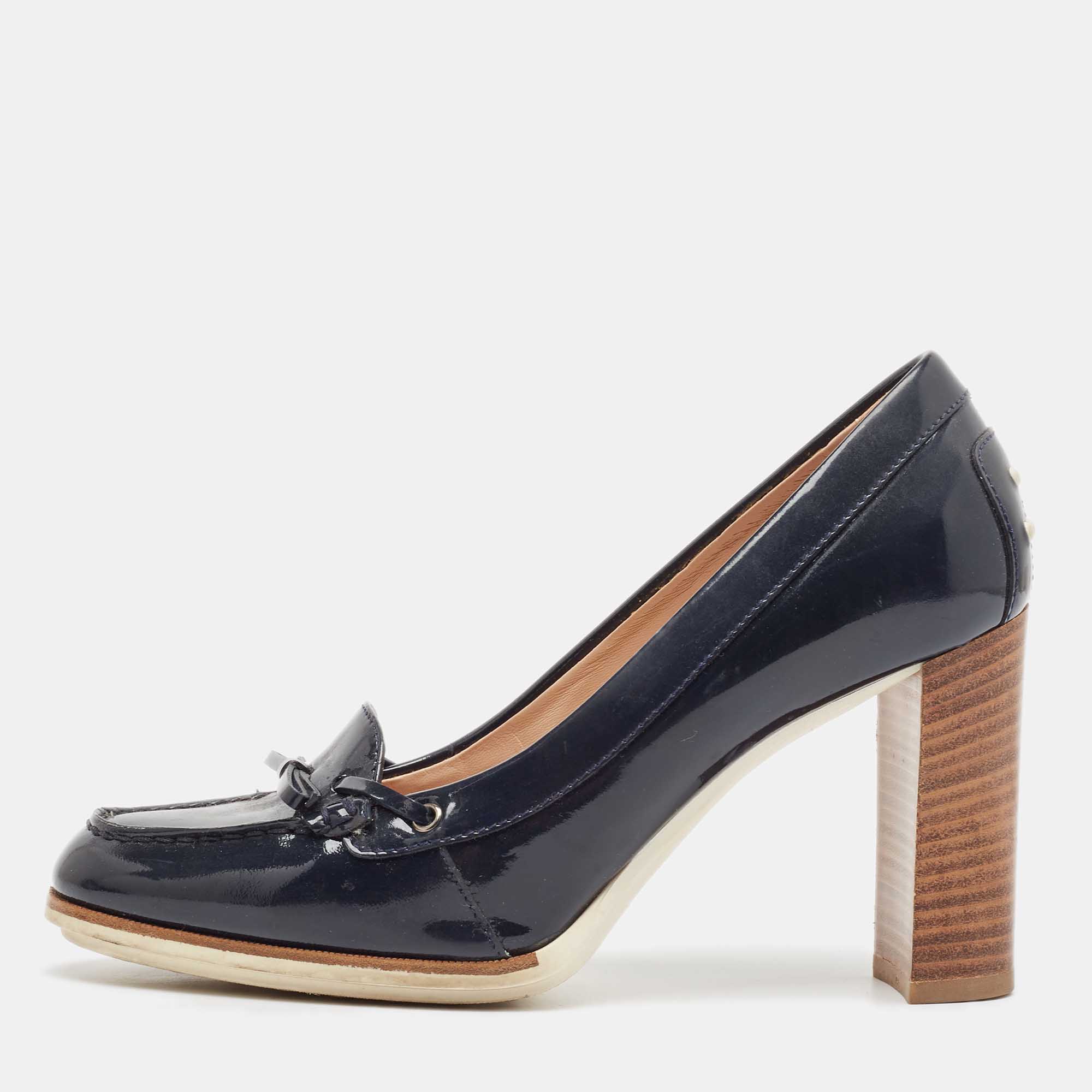 

Tod's Navy Blue Patent Leather Block Heel Pumps Size