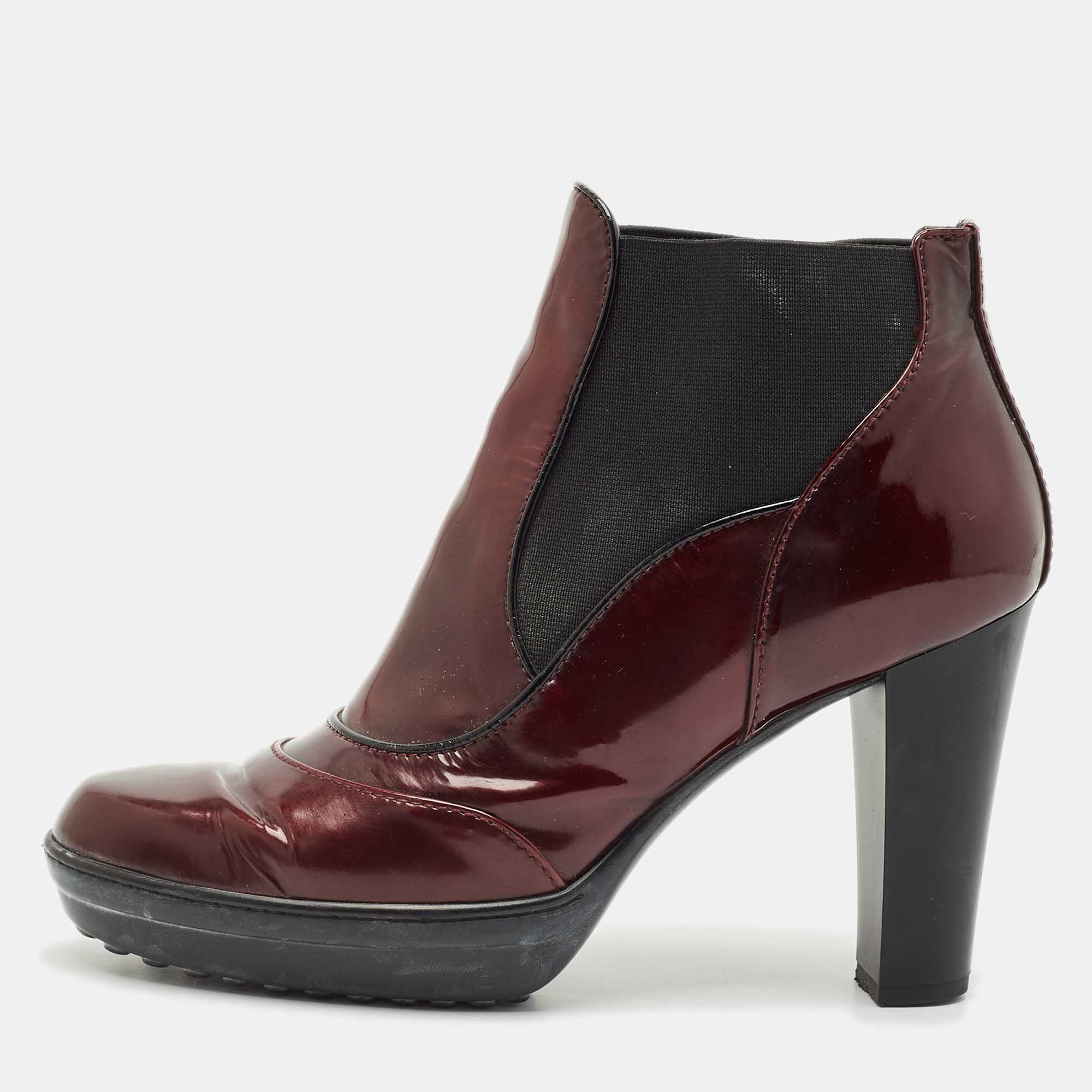 

Tod's Burgundy Patent Leather Ankle Length Boots Size