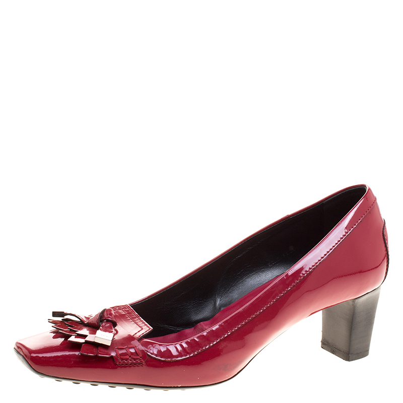 tod's patent leather pumps
