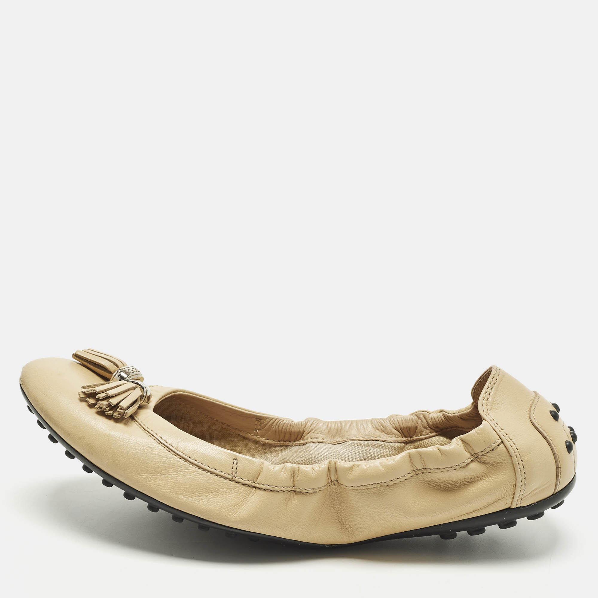 

Tod's Scrunch Size  Beige Leather Ballet Flats