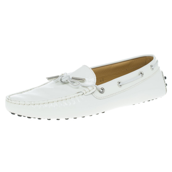Pre Owned Tod's for Ferrari White Patent Loafers Size 40