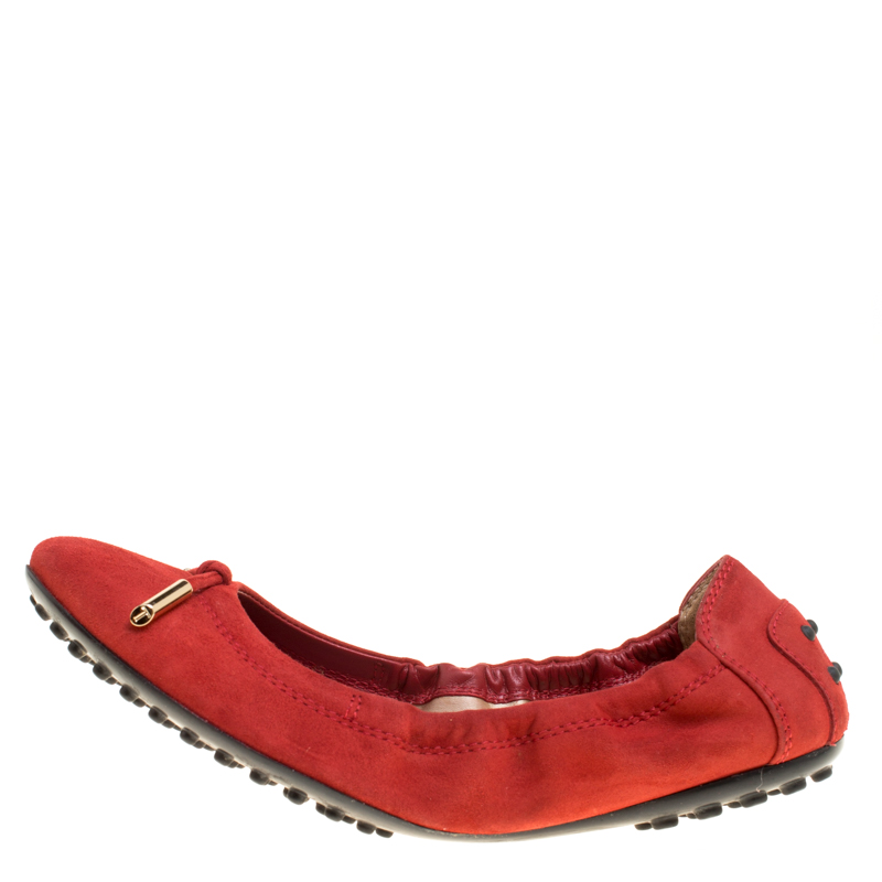 

Tod's Red Suede Bow Scrunch Ballet Flats Size