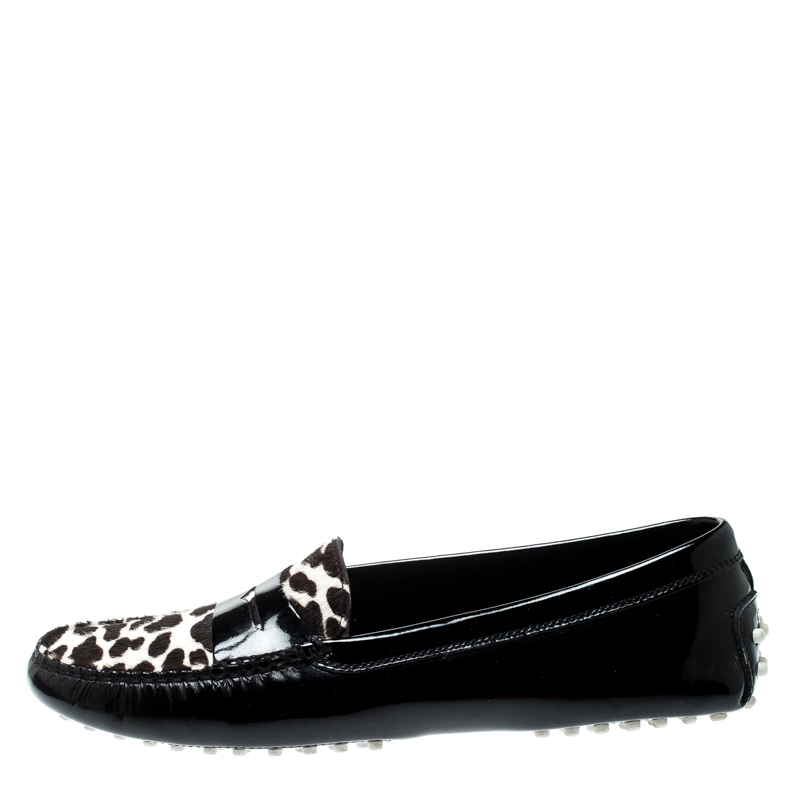 

Tod's Black Patent Leather And Pony Hair Gommino Penny Loafers Size