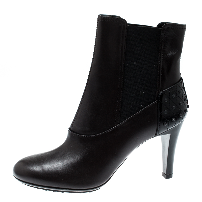 

Tod's Dark Brown Leather Ankle Boots Size