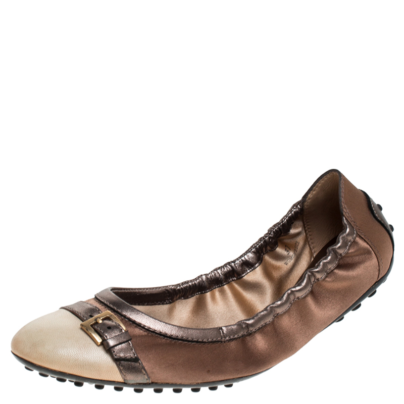 Tod's Metallic Bronze/White Satin And Leather Cap Toe Buckle Detail Scrunch Ballet Flats Size 37