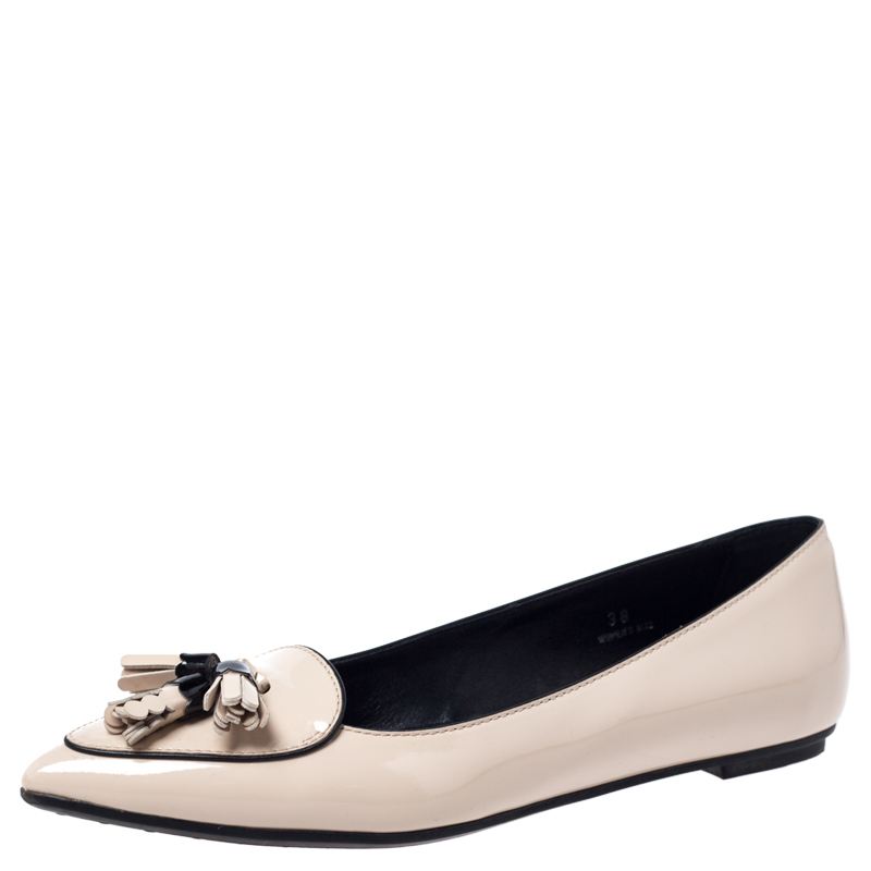 Tod's Beige Patent Leather Tassel Pointed Toe Ballet Flats Size 38