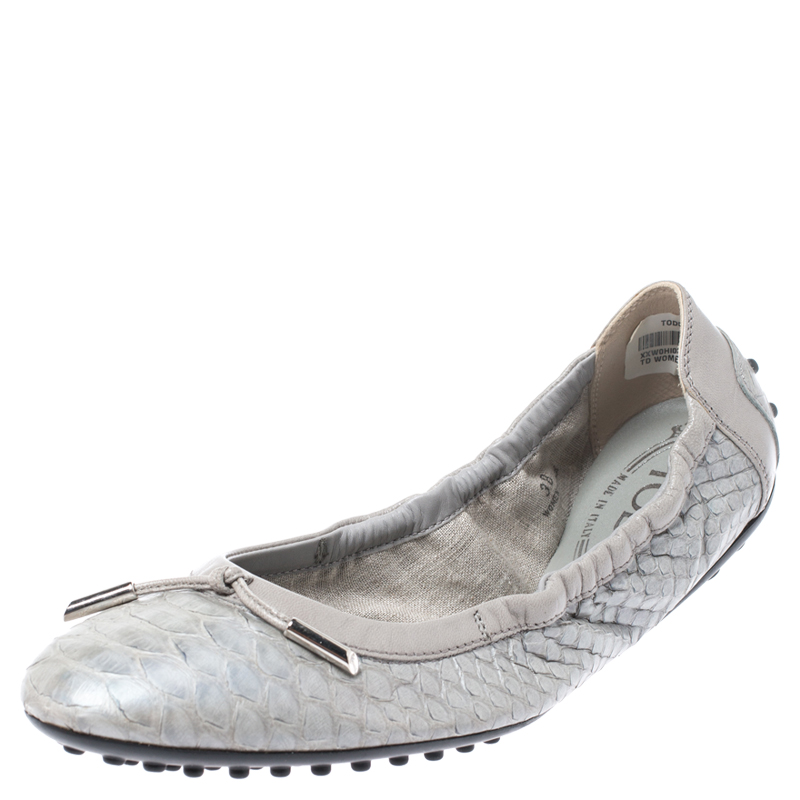 Tod's Grey Python And Leather Bow Scrunch Ballet Flats Size 38
