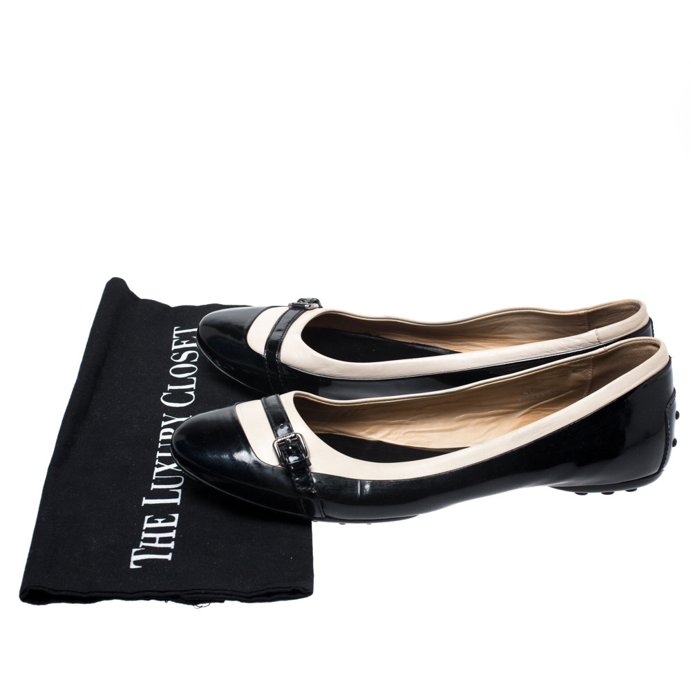 Pre-owned Tod's Black/white Patent Leather And Leather Buckle Detail Ballet Flats Size 40