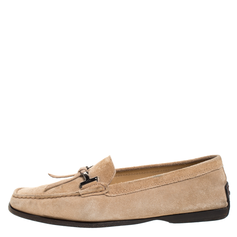 

Tod's Beige Suede Gommini Slip On Loafers Size