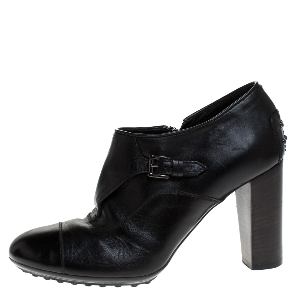 

Tod's Black Leather Cap Toe Block Heel Booties Size