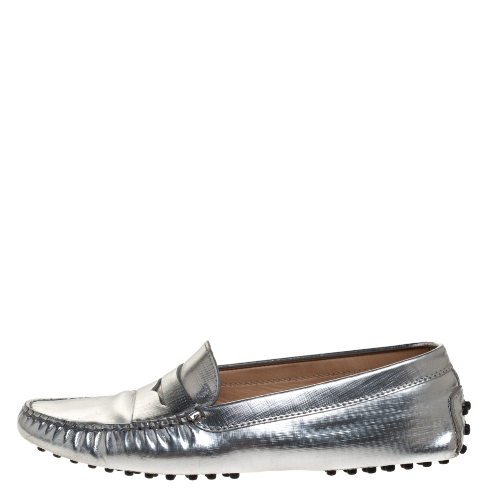 

Tod's Metallic Silver Leather Penny Slip On Loafers Size