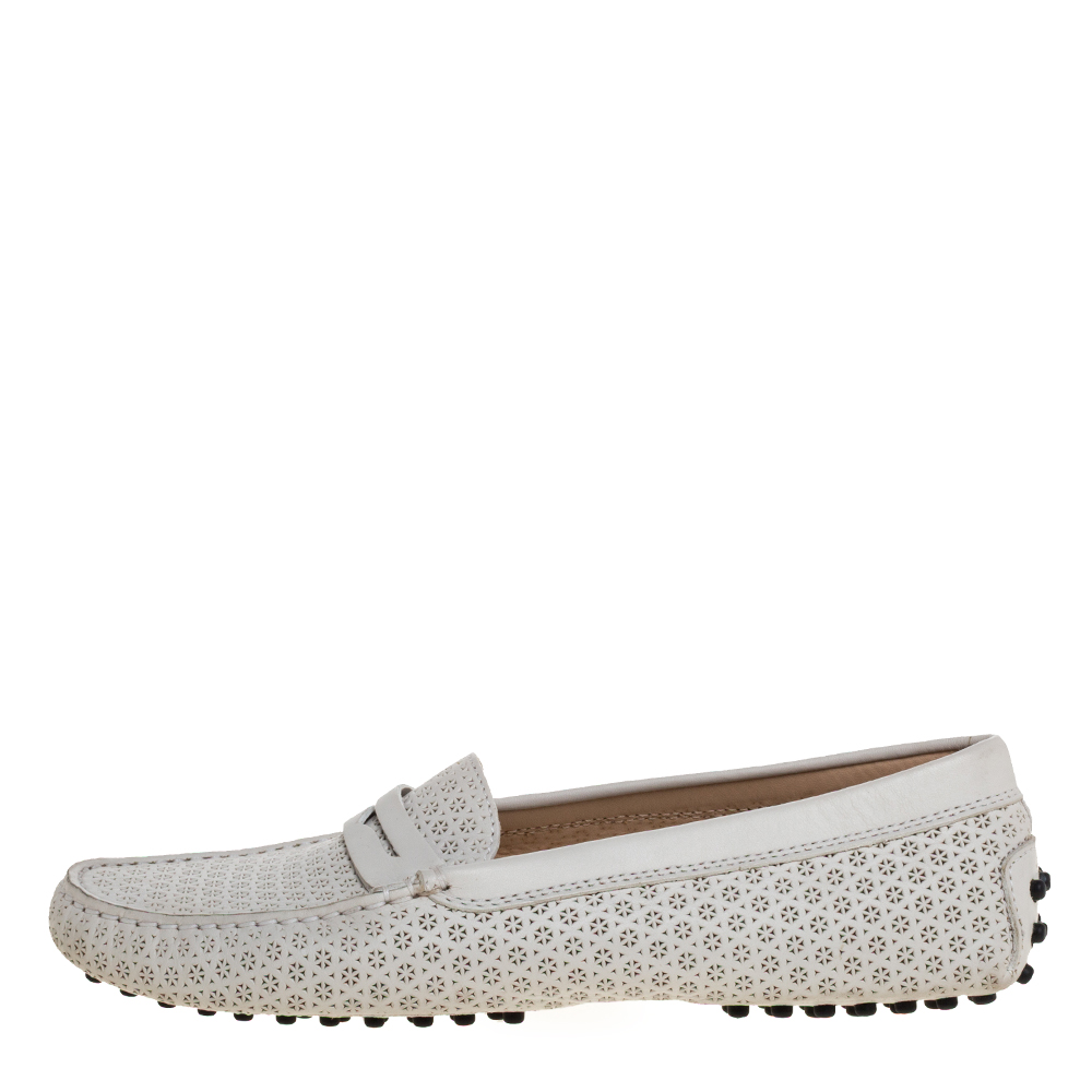 

Tod's White Laser Cut Leather Penny Loafers Size