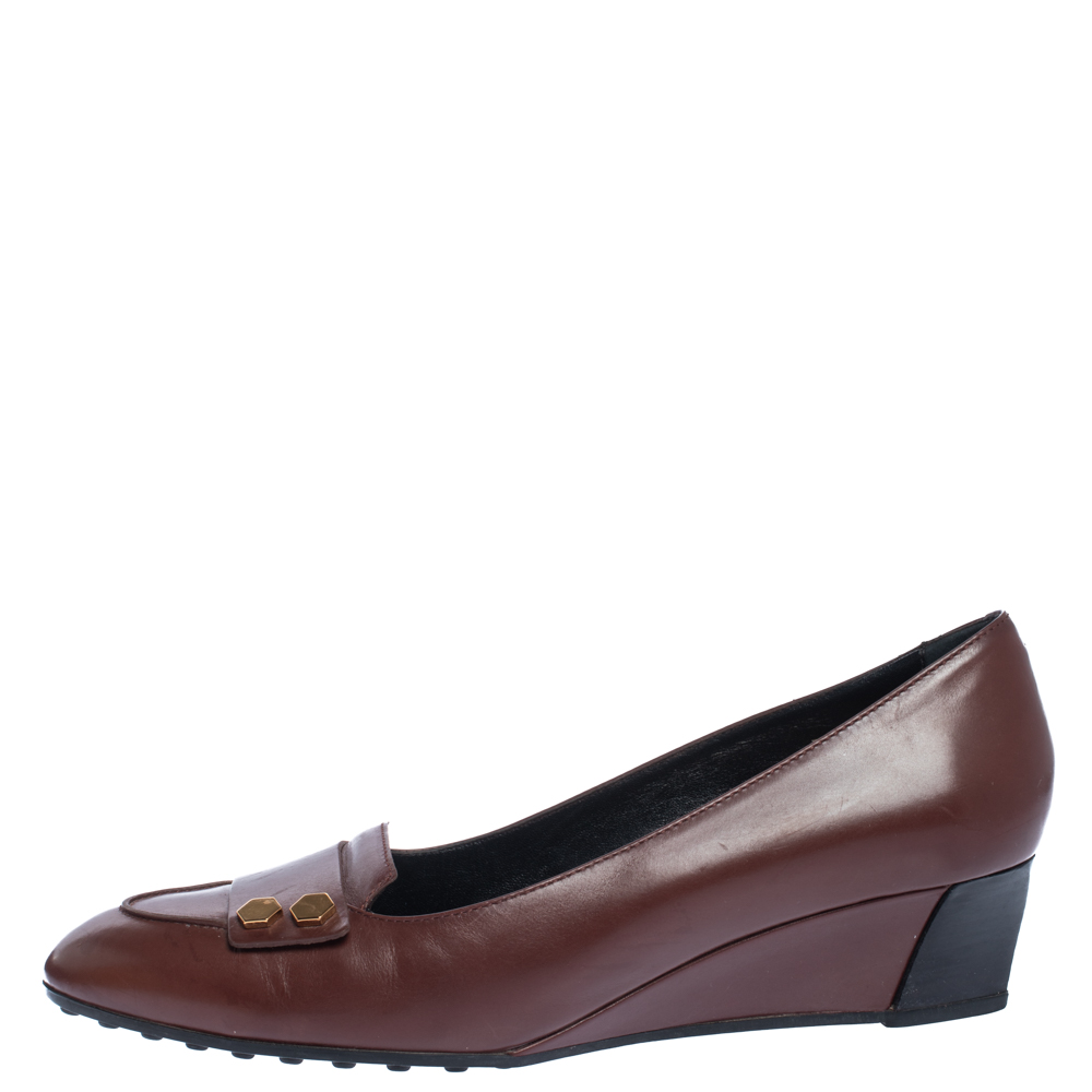 

Tod's Brown Leather Wedge Pumps Size