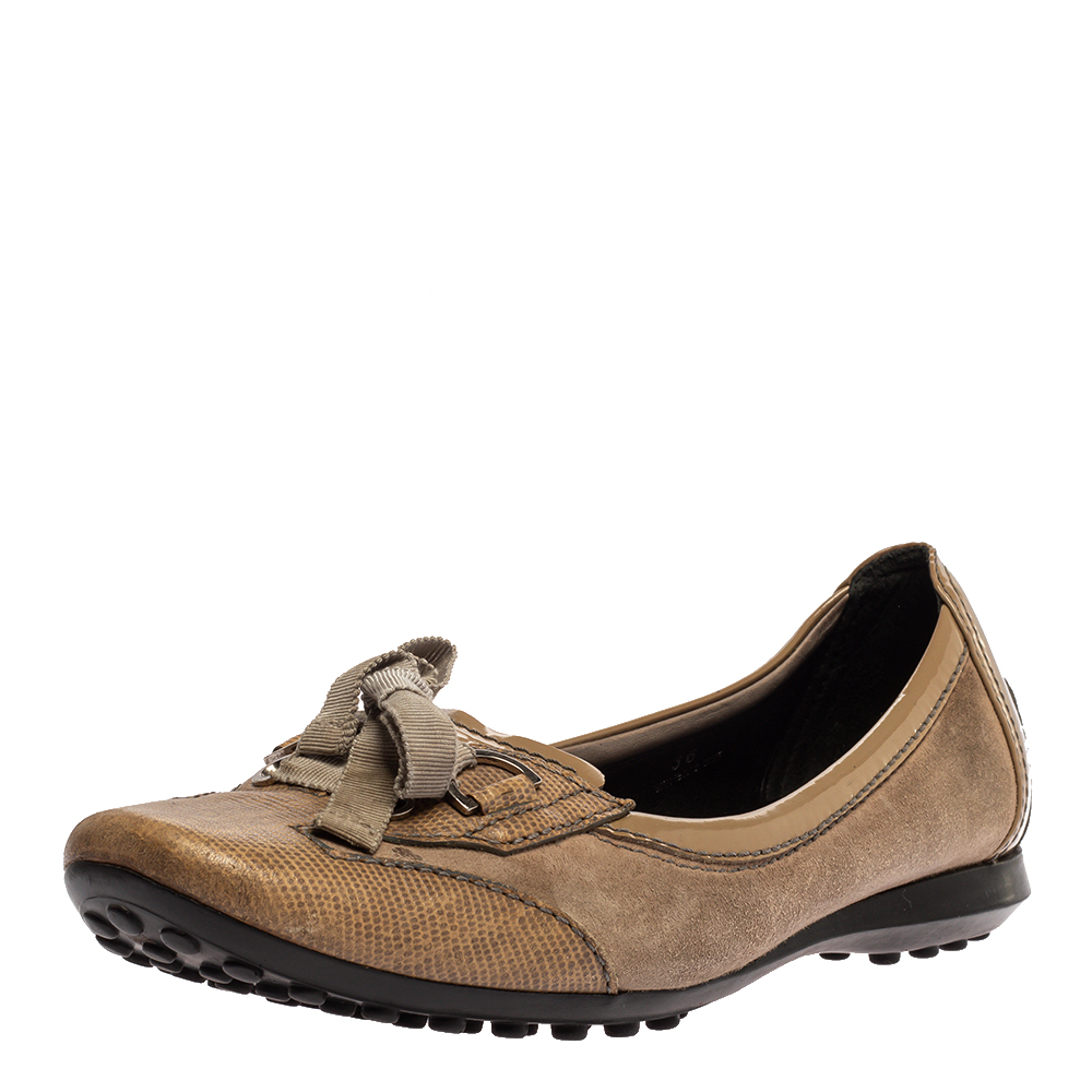 

Tod's Beige Patent, Lizard Embossed Leather And Suede Bow Flats Size