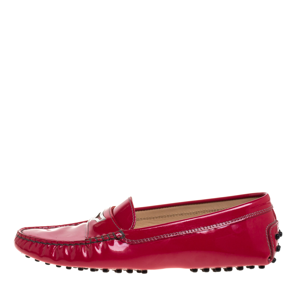 

Tod's Fuchsia Pink Patent Leather Penny Slip On Loafers Size