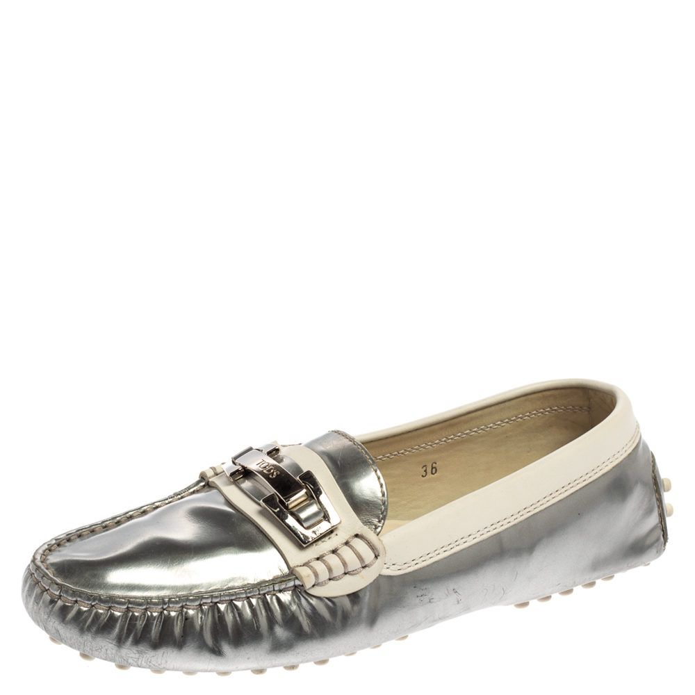 

Tod's Silver/White Patent and Leather Logo Buckle Loafers Size