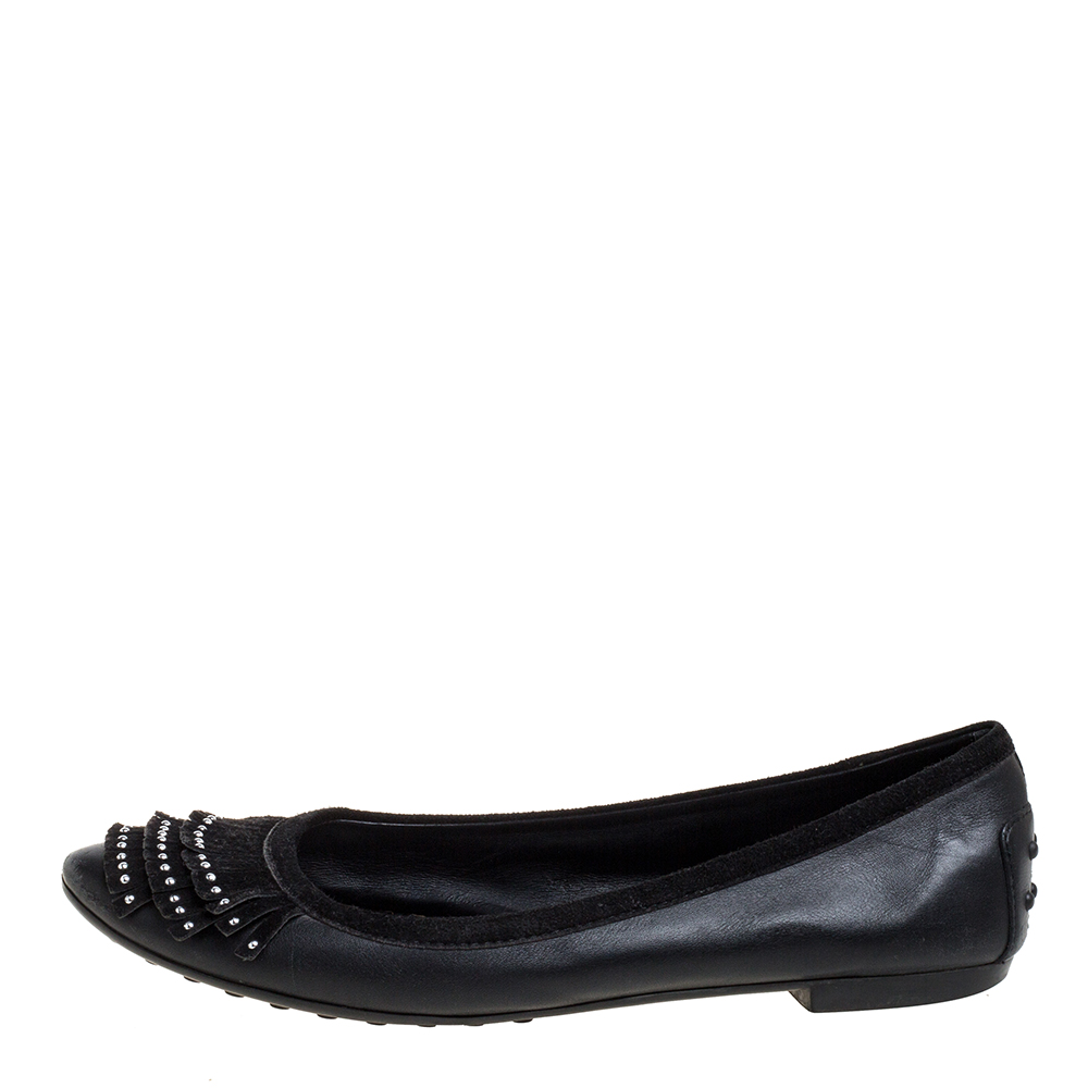 

Tod's Black Leather and Suede Fringe Ballet Flats Size