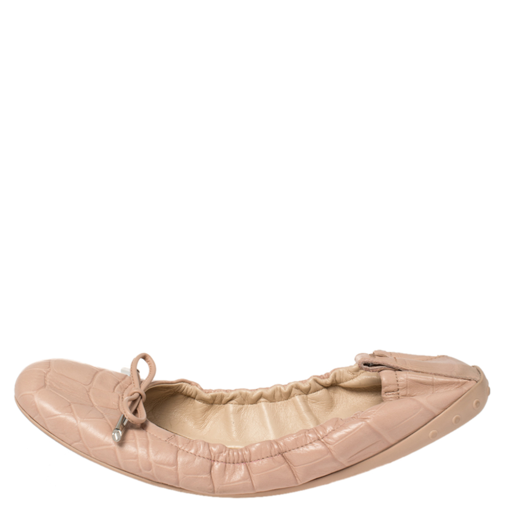 

Tod's Beige Croc Embossed Leather Ballet Flats Size
