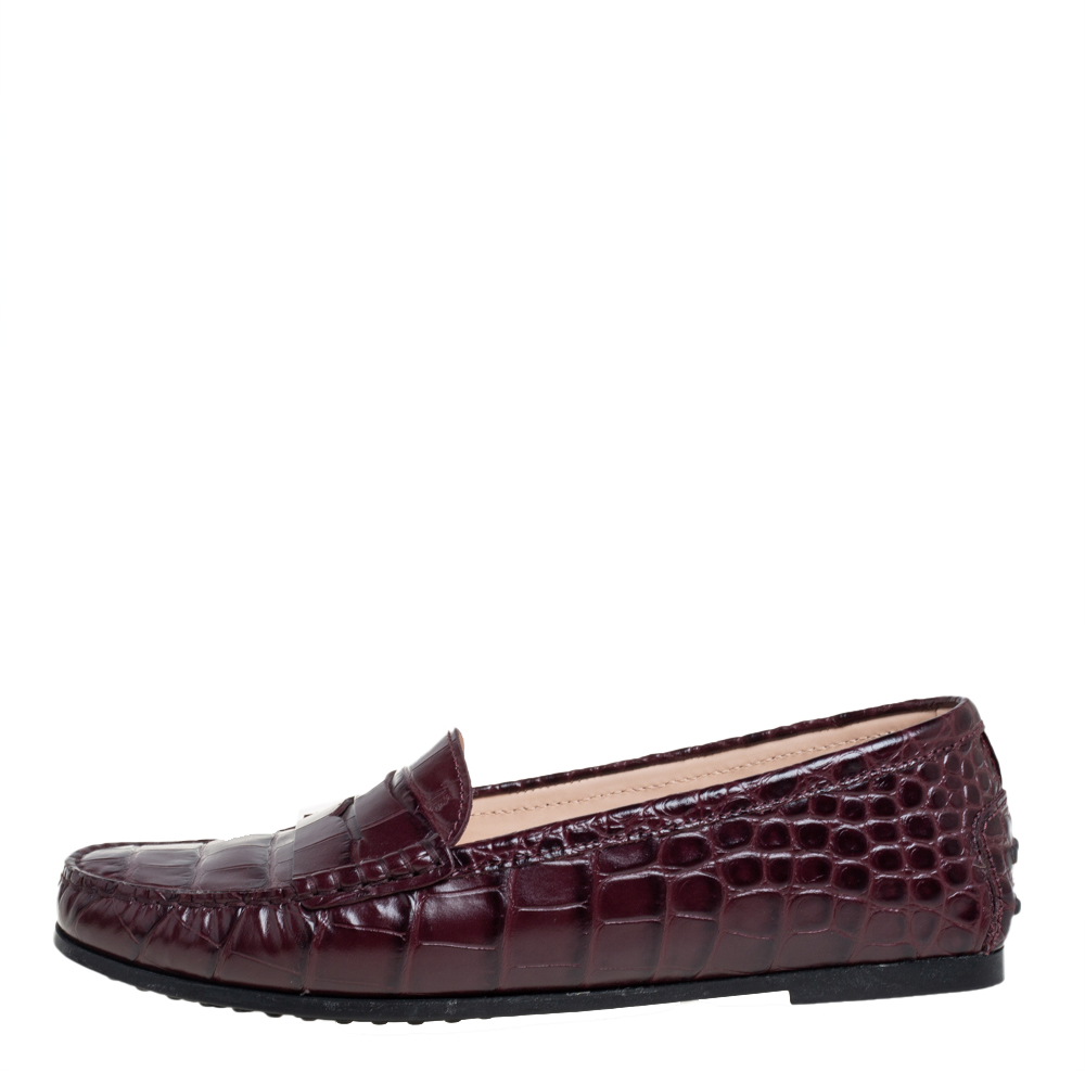 

Tod's Burgundy Croc Embossed Leather Gommino Penny Loafers Size