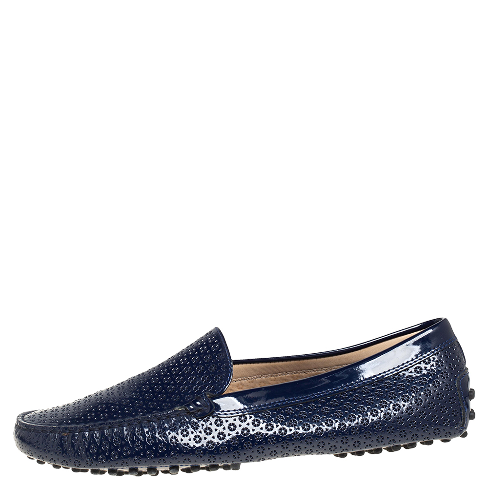 

Tod's Navy Blue Laser Cut Patent Leather Slip On Loafers Size