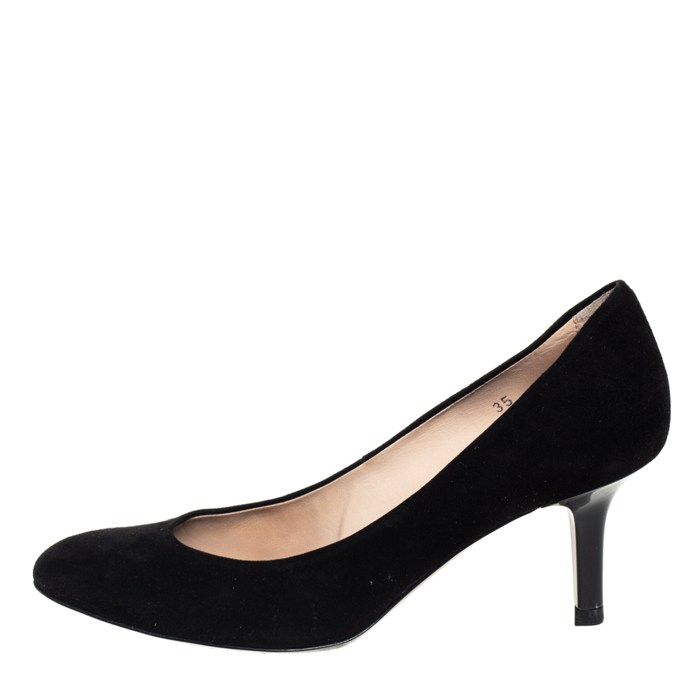 

Tod's Black Suede Round Toe Pumps Size