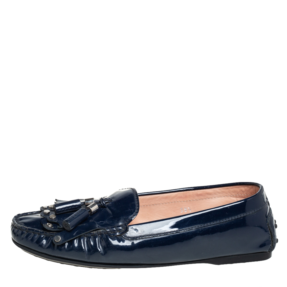 

Tod's Blue Patent Leather Slip On Loafers Size, Navy blue